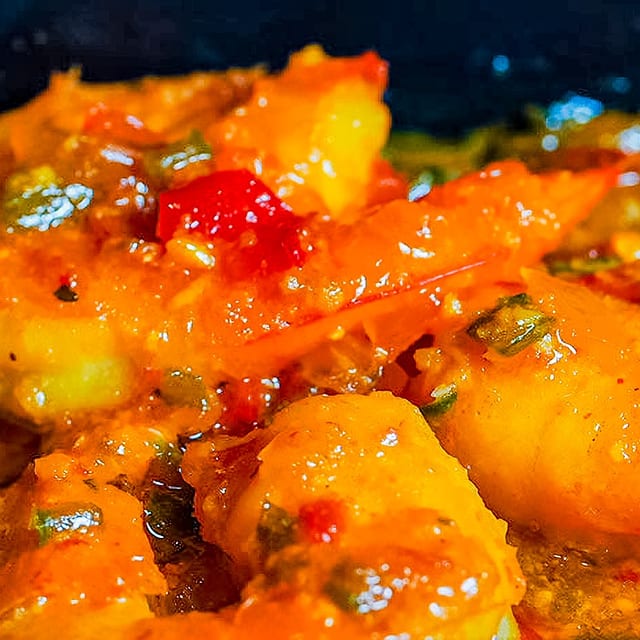 Sweet Chilli Shrimp (serves 4).